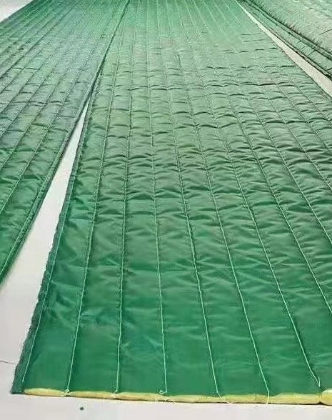    温室大棚  桥梁防寒被   工程棉被  养殖工程被