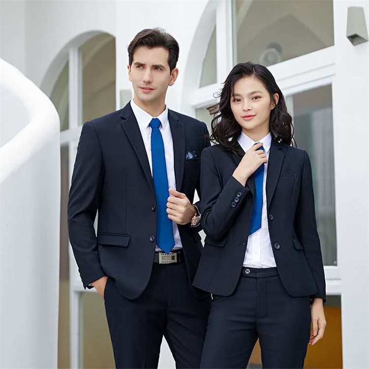 山东济南西服定做厂家   西装工作服定制上门量体
