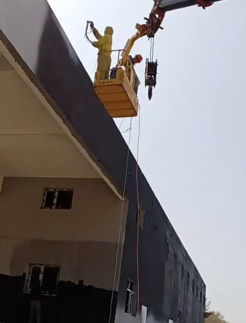 硚口区12-400吨吊车出租电话 硚口区专业高空作业吊装服务