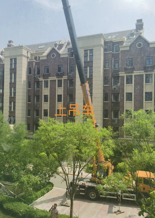 观山湖区8-350吨吊车出租 观山湖区吊车租赁报价 免费咨询