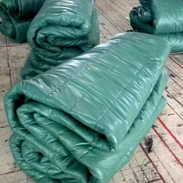 防火保温被 冬季施工保温被   工程冬季施工保温被   定做工地阻燃保温被   