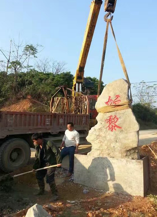 西陵区12-500吨吊车车租赁价格 西陵区汽车吊吊车出租业务