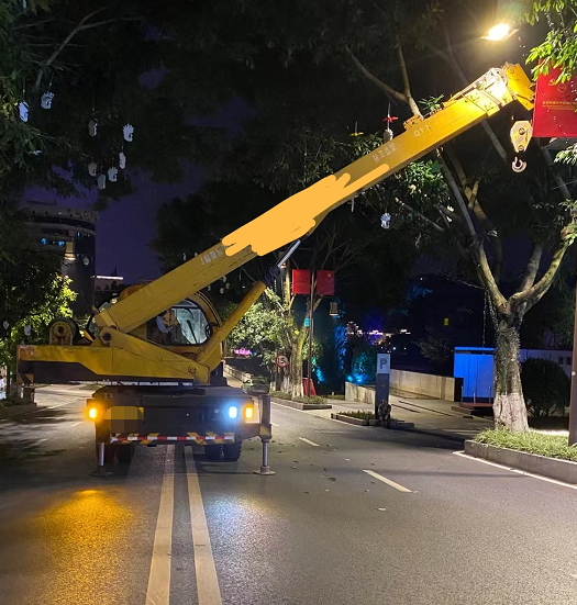 柯桥区8-300T吊车出租 大件吊装搬运电话 日租月租费用