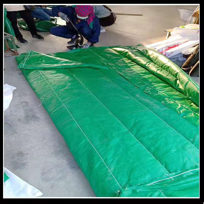    建筑施工防雨雪工业工程棉被   劳保棉被工地工程被  大棚棉被