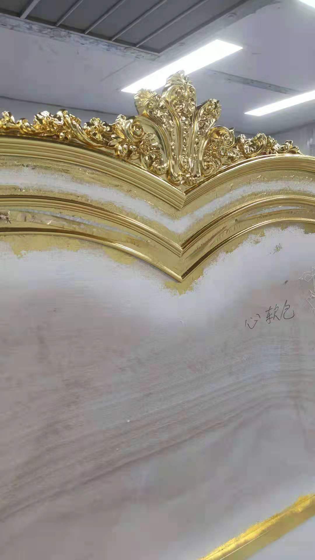 金梓专业承接天花装饰用不氧化不爆裂手抓金箔14*14cm
