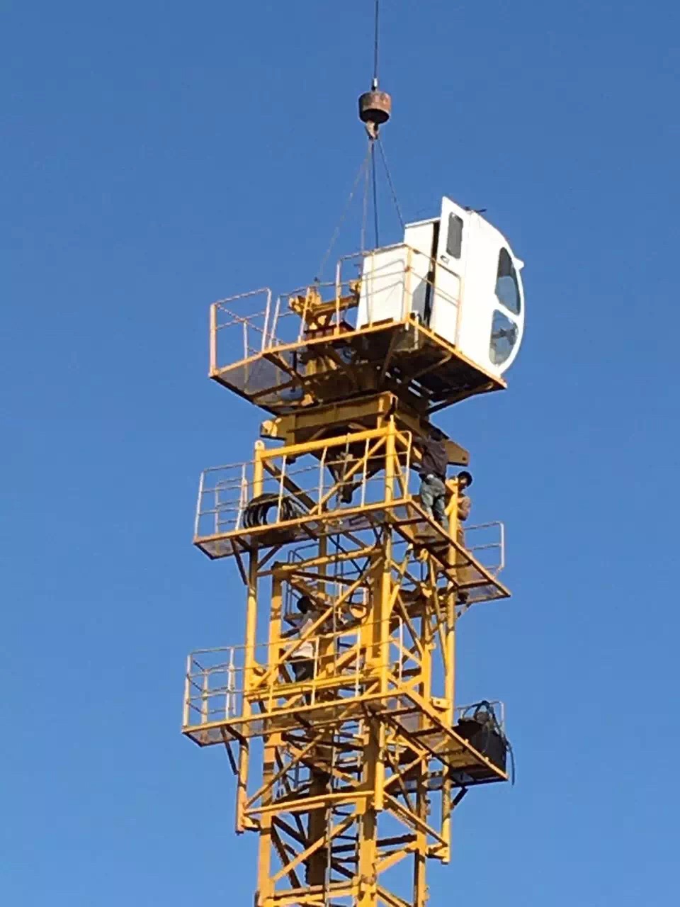 武陵源区8-200吨汽车吊租赁 大件吊装运输 日租价格实惠