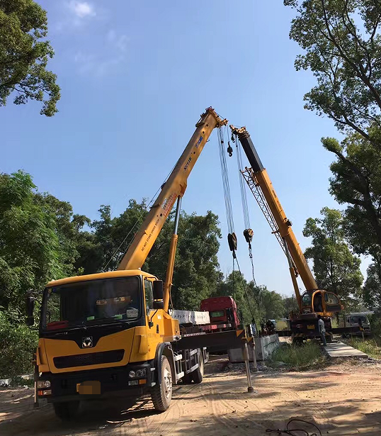 永顺县8-200吨吊车出租 货物装卸吊装运输 施工经验多