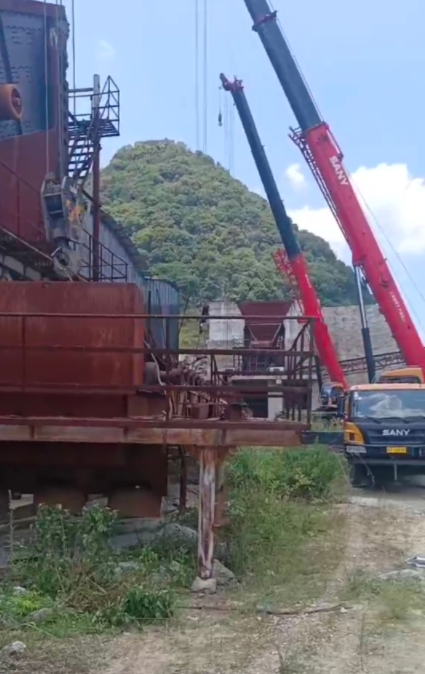 高淳县大型树木吊装 8-200吨吊车租赁 日租月租费用