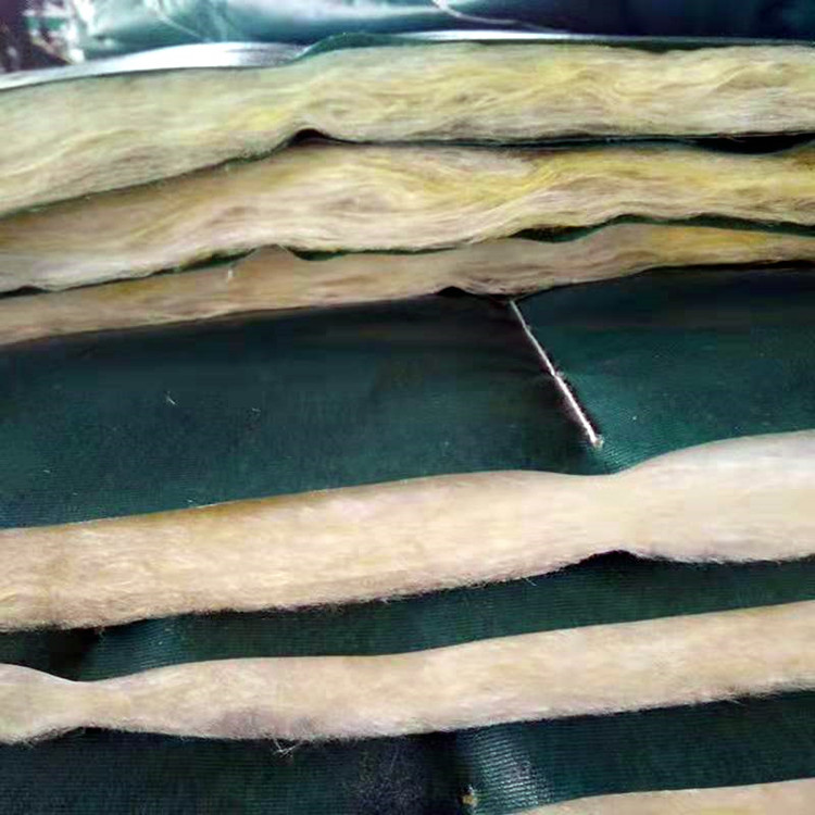 多用途防寒棉被棉篷布蔬菜大棚保温棉被防火阻燃工程保暖被