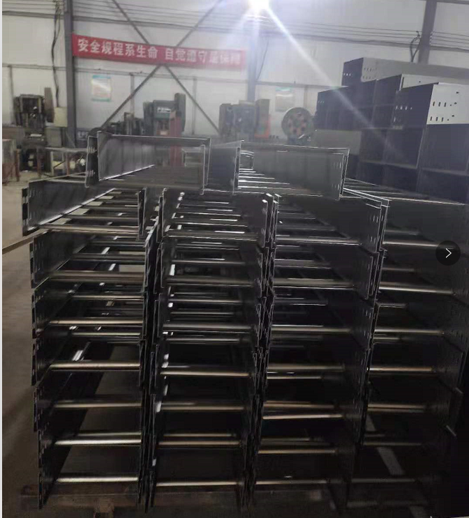 陕西批发节能桥架厂家   基圆瑞电缆桥架直销 陕西电缆桥架价格