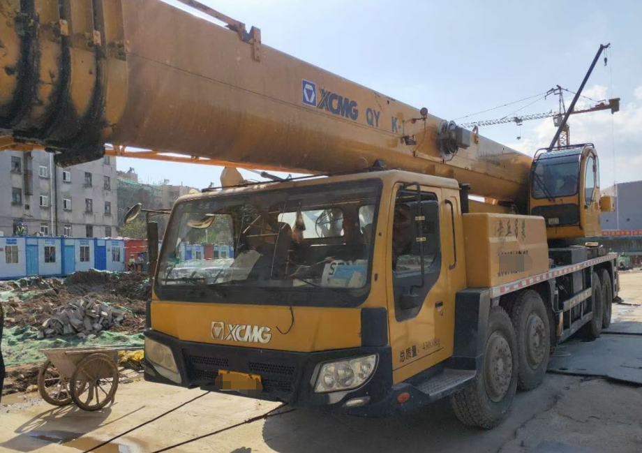 涟水县8-100吨吊车出租价格 工地设备吊装安装 台班费用咨询