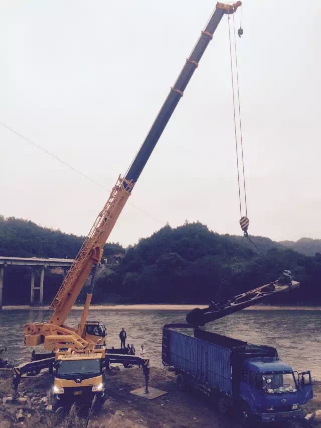 铁岭市12-260吨吊车租赁 地磅吊装安装 日租月租价格