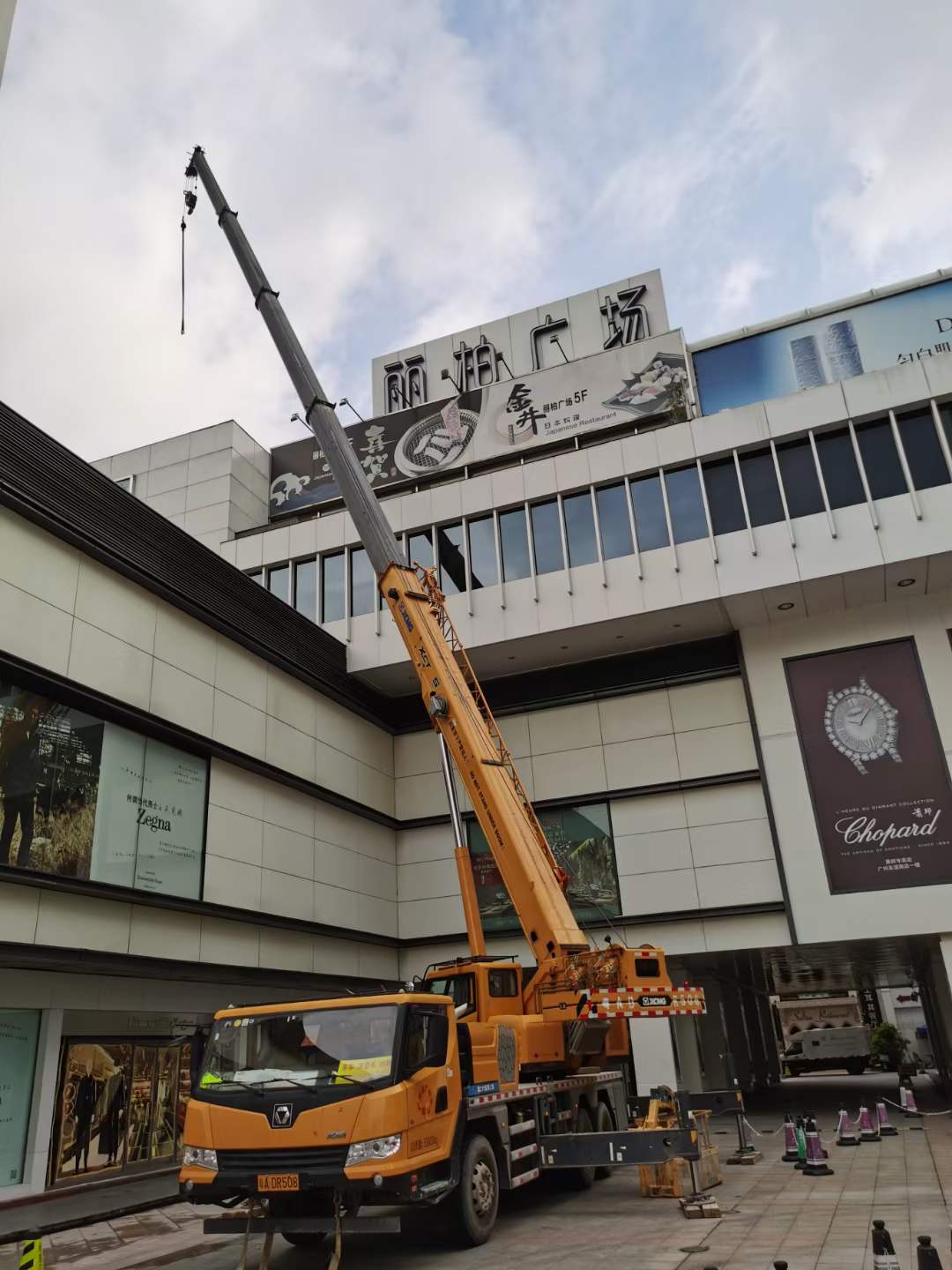 广州路灯车租赁  众象 海珠路灯车租赁 路灯车出租