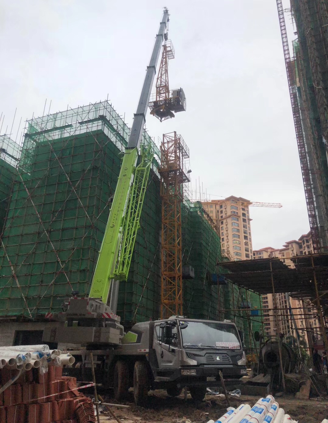 常州市8-200吨吊车出租电话 桥梁吊装电话 价格实惠