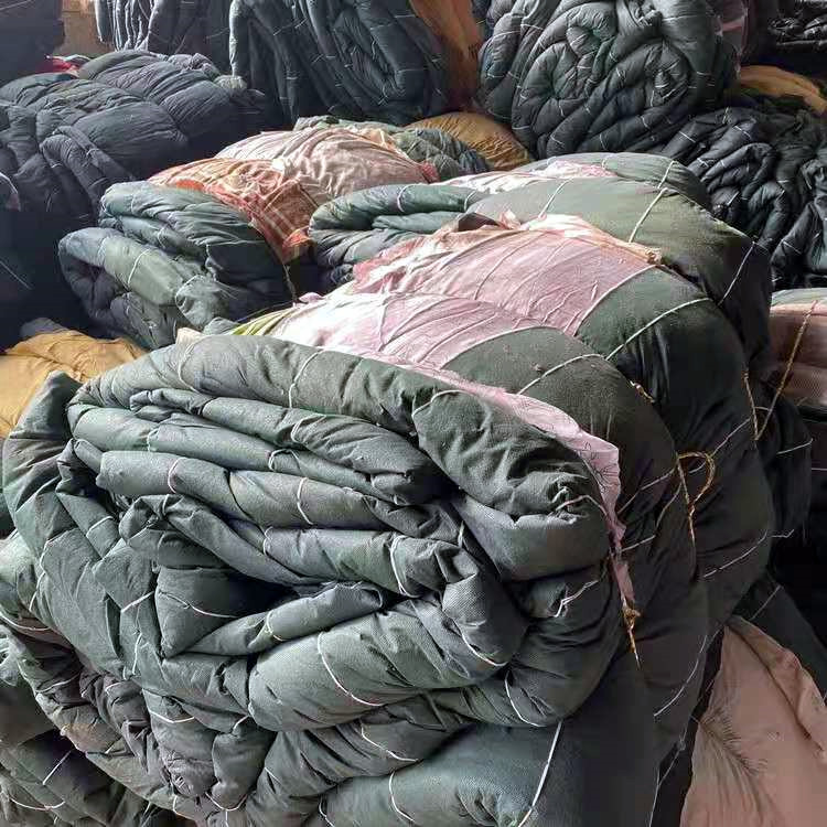 柏硕制造桥梁混泥土保温被汽车运输被工程棉被建筑施工加厚保暖棉被