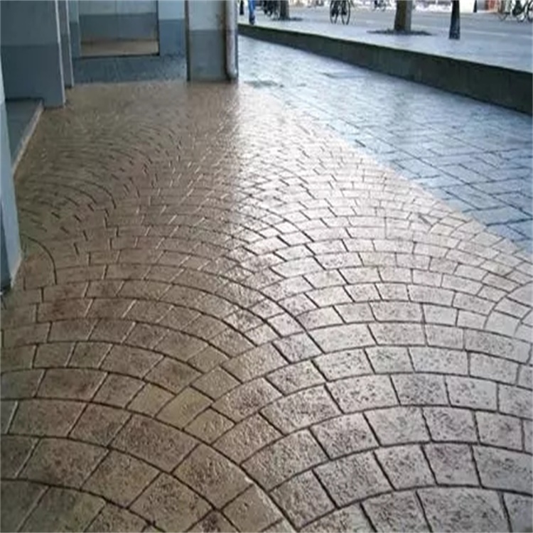 安徽彩色透水地坪材料 安徽室外透水地坪 安徽景区透水地坪 水泥压模 日晨