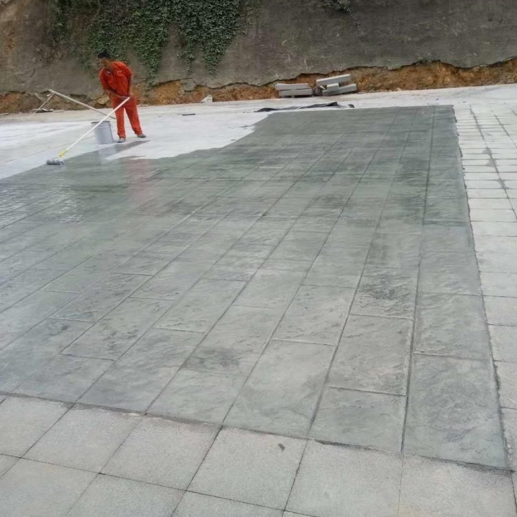 彩色压模混凝土厂家 压膜混凝土 混凝土印花路面  压纹砼 四川日晨