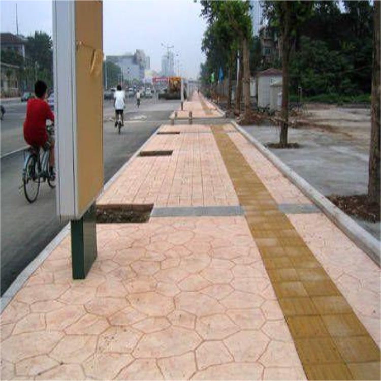 彩色水泥路面 安徽广场透水地坪 压花地坪施工单价  日晨