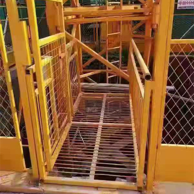 永邦建筑 福建 工地起重机安全围栏 塔吊防攀爬防护棚 拼装式塔吊防攀爬   