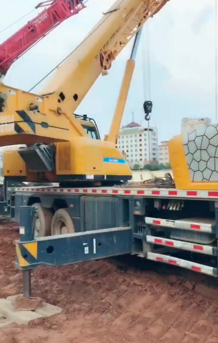 都昌县8-220吨吊车出租公司 物流货物吊装	电话 日租月租费用