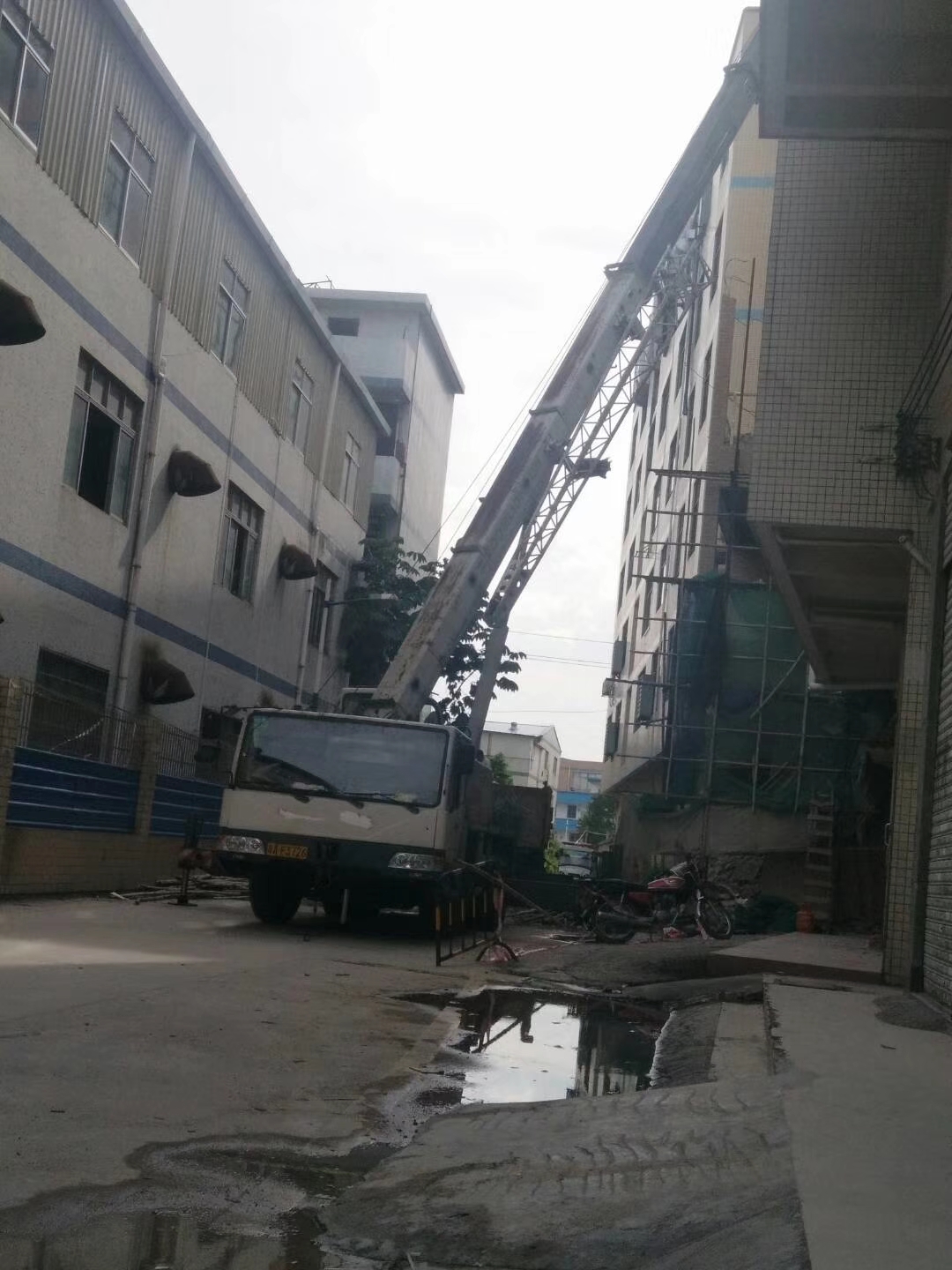 于都县16-300吨汽车吊出租 装车卸货服务	电话 收费标准咨询