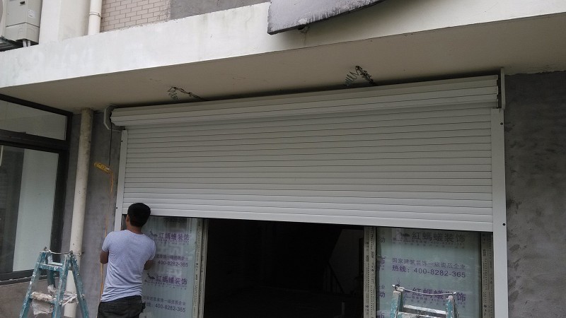 济南车库门 济南卷帘门安装 济南工业门安装 济南车库门维修