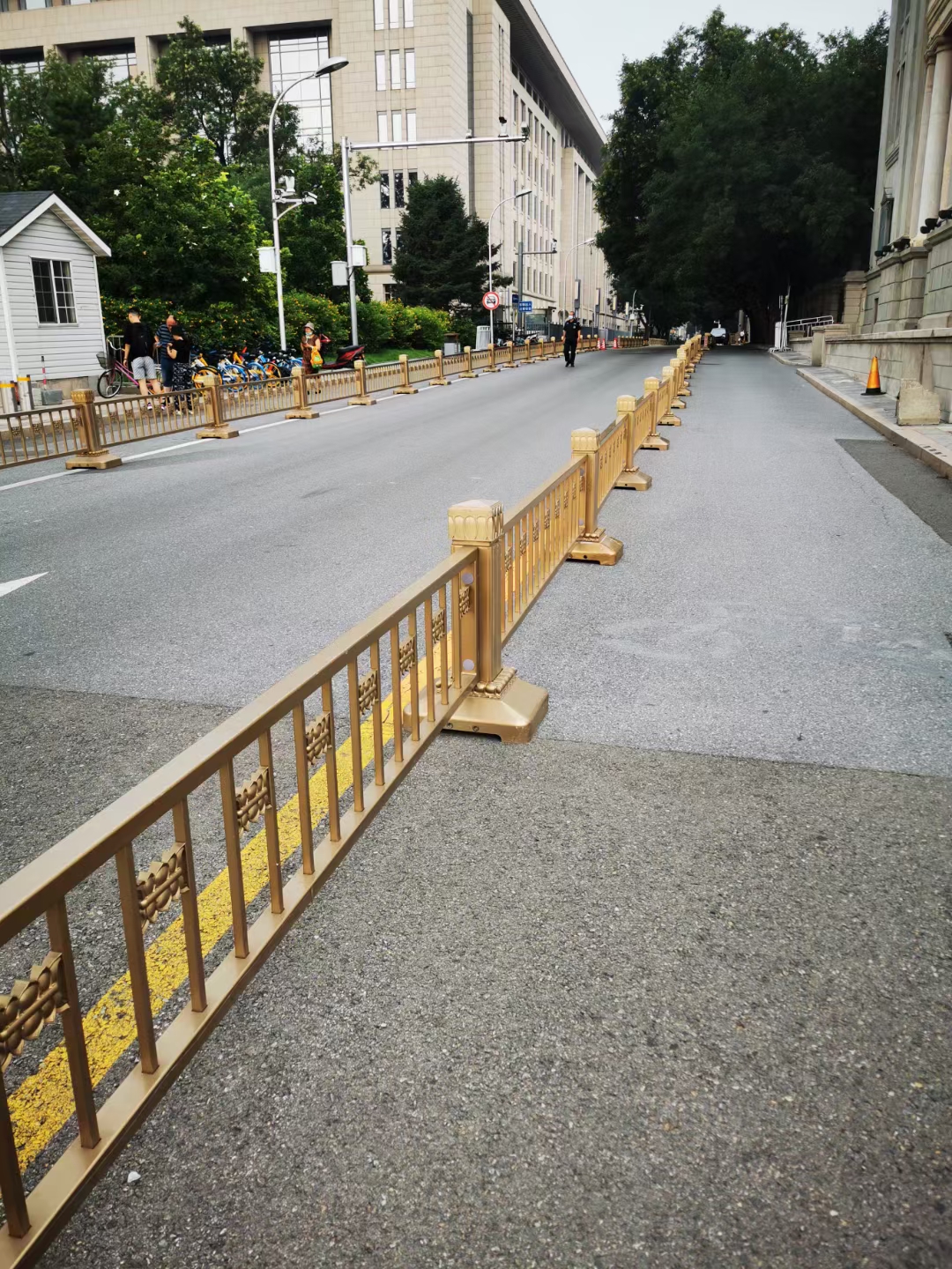 高速防撞栏 公路道路护栏  锌钢道路护栏 来图定制