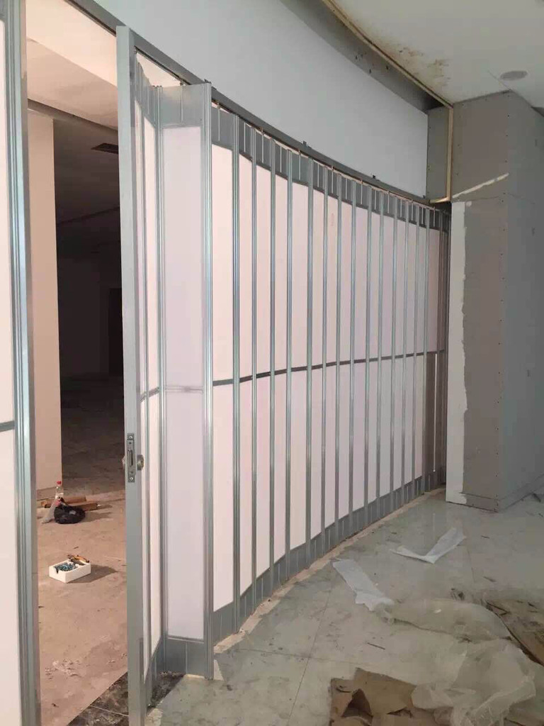 柳州铝合金推拉门　铝合金水晶折叠门定制价格
