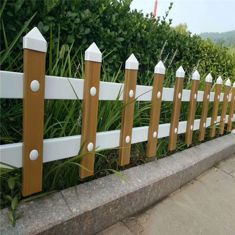 库存景区花坛护栏优惠价格  久皓塑钢草坪护栏
