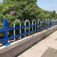 供应商塑钢草坪护栏价格优惠  久皓道路建设绿化围栏
