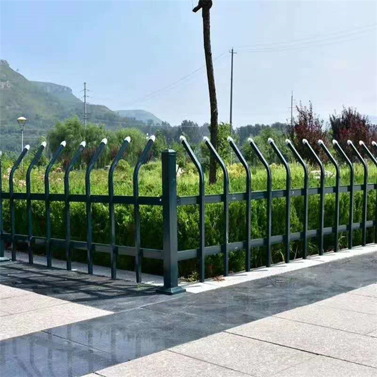 供货商景区花坛护栏质美价廉  久皓道路建设绿化围栏