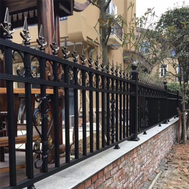 力荐久皓 铝艺大门护栏 工匠建造 铝艺院墙护栏图片