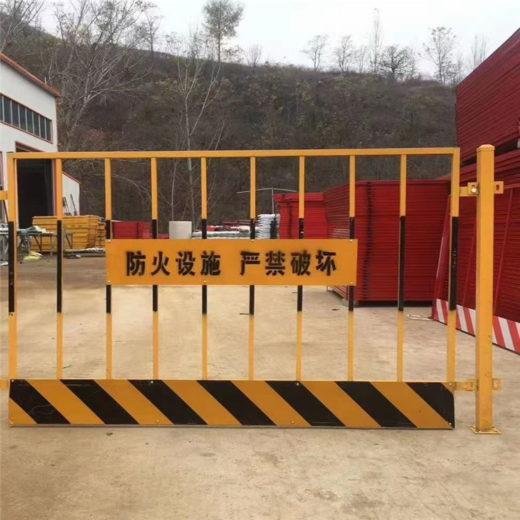 久皓  基坑护栏费用工地铁皮围栏