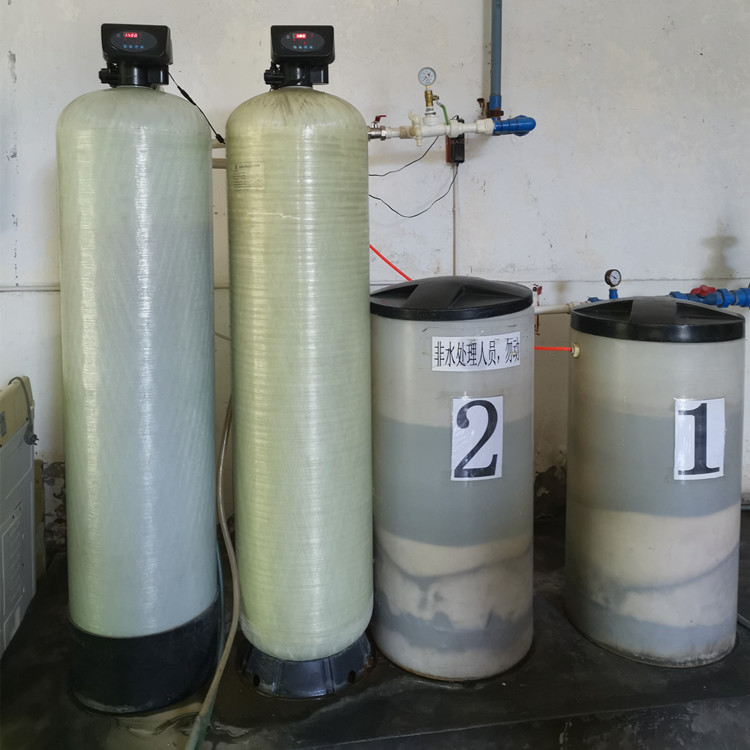 陕西全自动软化水设备 锅炉软水器 软化水多路阀现货销售