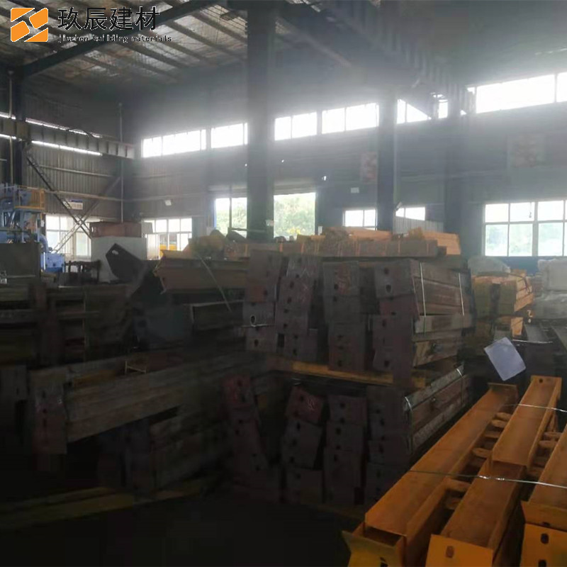 新型悬挑式脚手架 可定制拉杆式悬挑梁 封闭式花篮悬挑工字钢 新型短肢工字钢 厂家直销