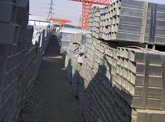 生产厂家镀锌无缝方矩管苏州大口径Q235B镀锌方矩管生产厂家