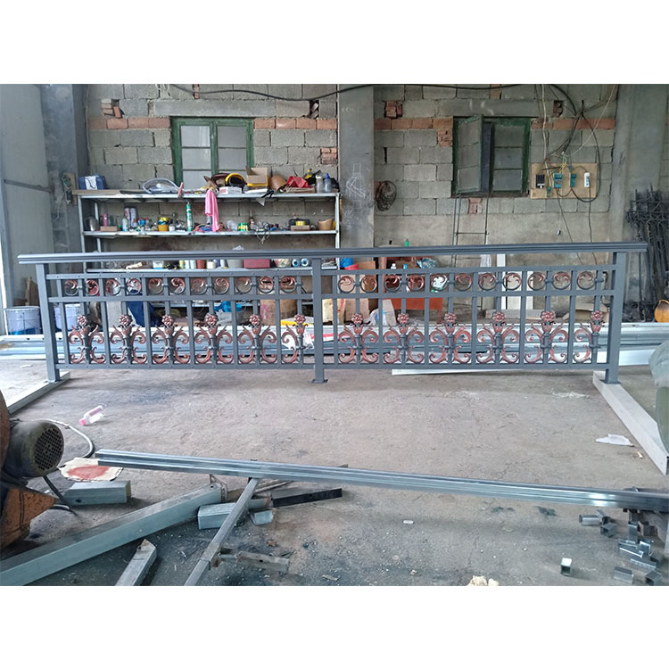临朐厂家 铝艺护栏批发 小区防护栏  铝合金护栏
