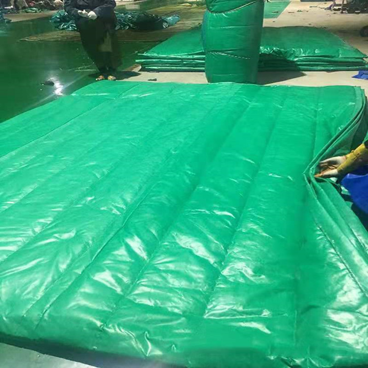 厂家供应现货防火保温被防火岩棉被防火工程建筑保温被