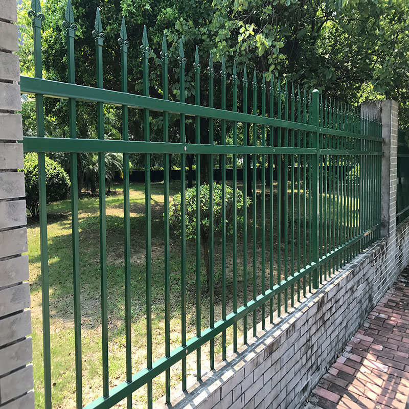 惠州小区绿色围墙铁艺栏杆现货 花都厂房隔离栏外围防护栏价格