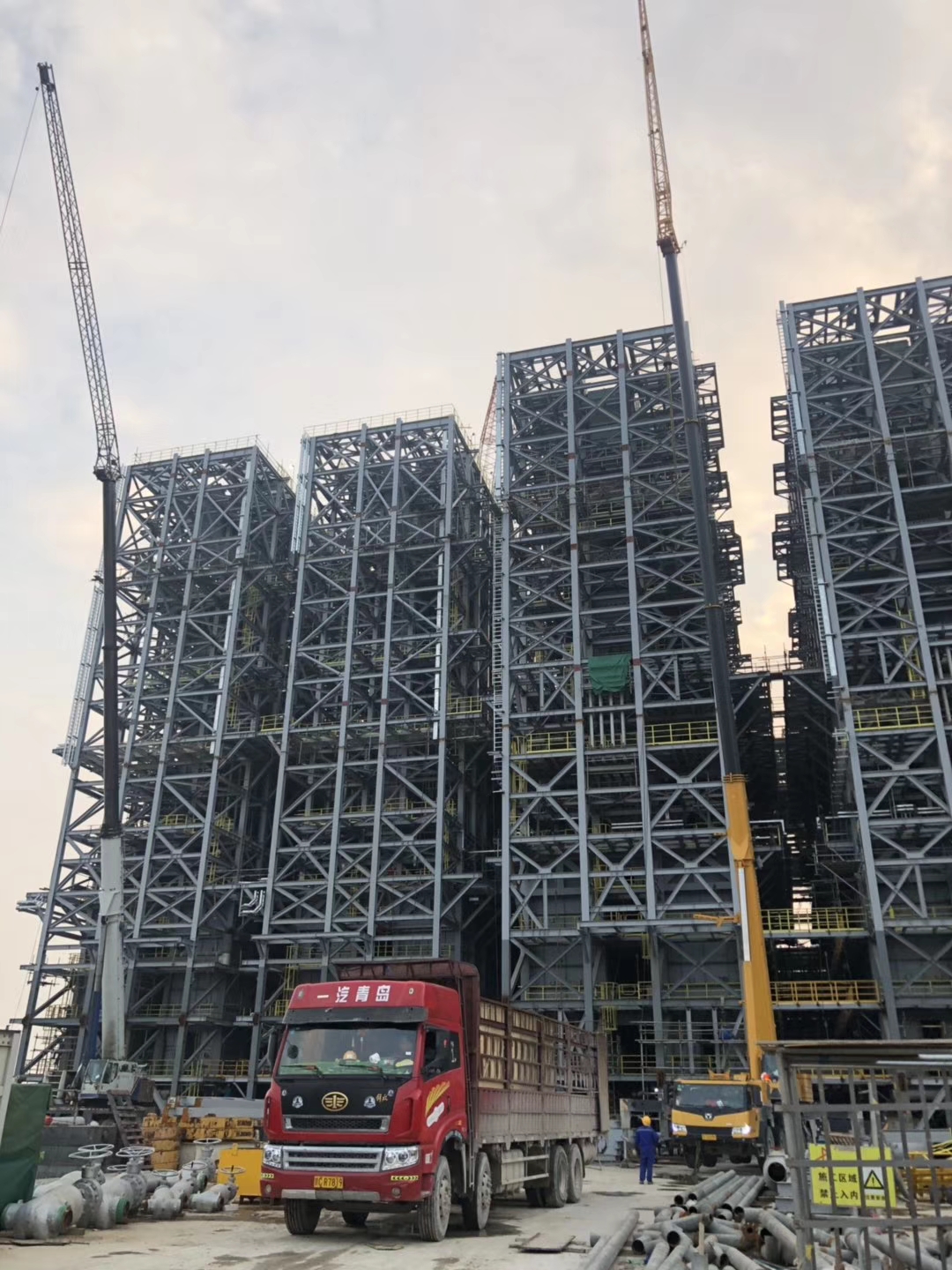 阿鲁科尔沁旗8吨16吨25吨吊车出租 空调外机吊装电话 日租价格实惠