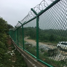 广西边境护栏网厂 南宁防攀爬隔离网厂 机场护栏网厂家 恒烨筛网定制