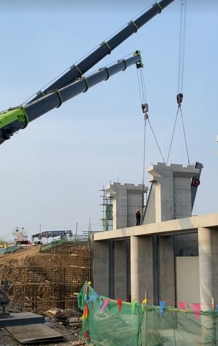 额济纳旗8吨16吨25吨汽车吊出租 集装箱吊装服务 报价来电咨询