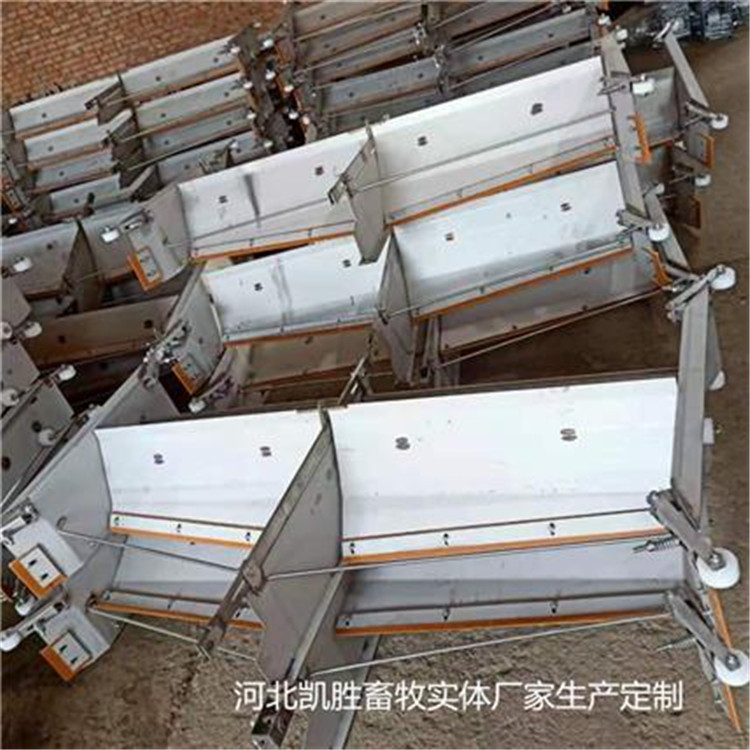 养殖设备 刮粪机 不锈钢刮粪机 自动一拖一刮粪机 欢迎咨询
