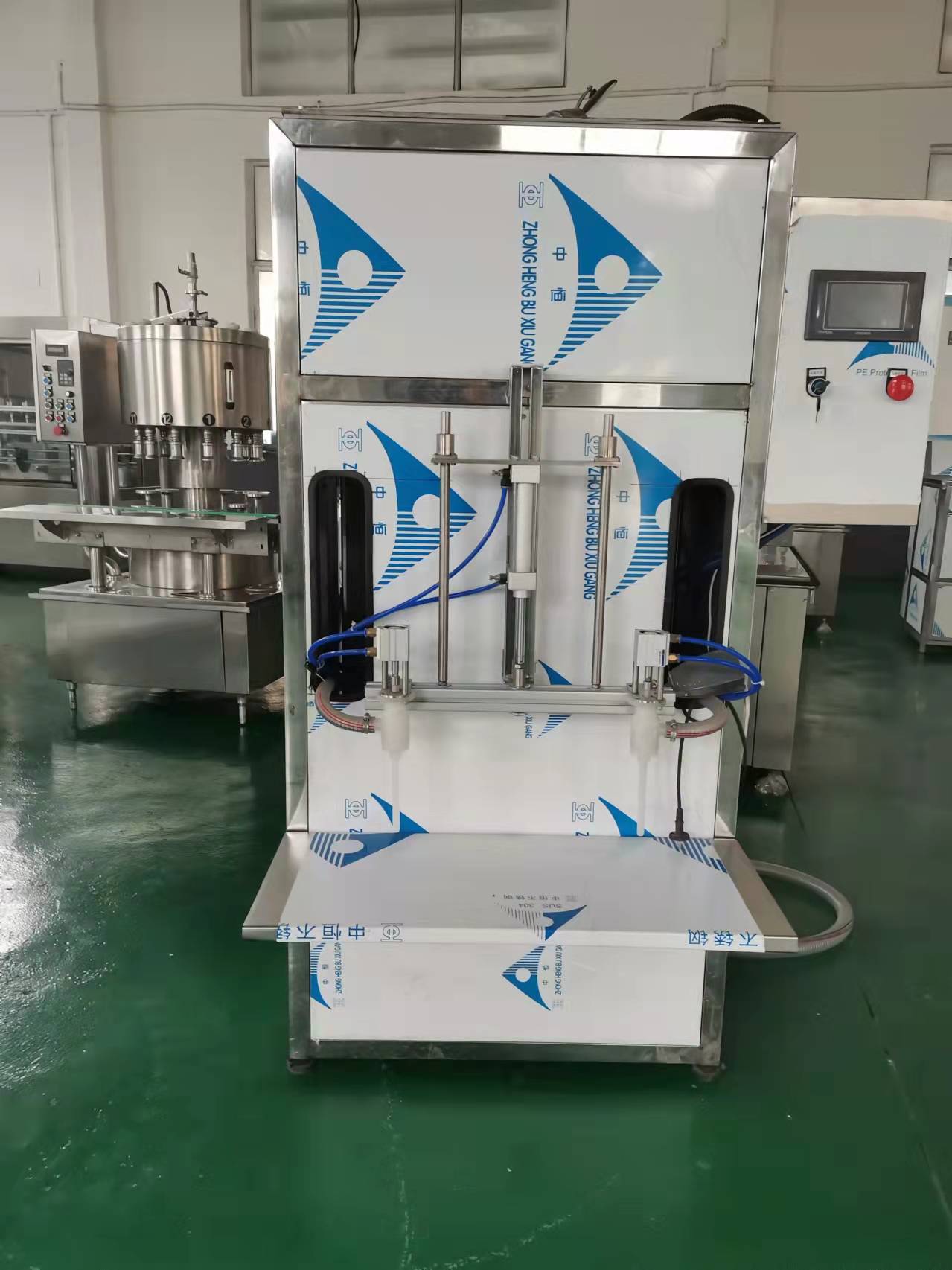 2头半自动液体灌装机 定量小型灌装设备