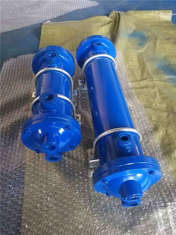 华豫直供GLC3-4列管式油冷却器