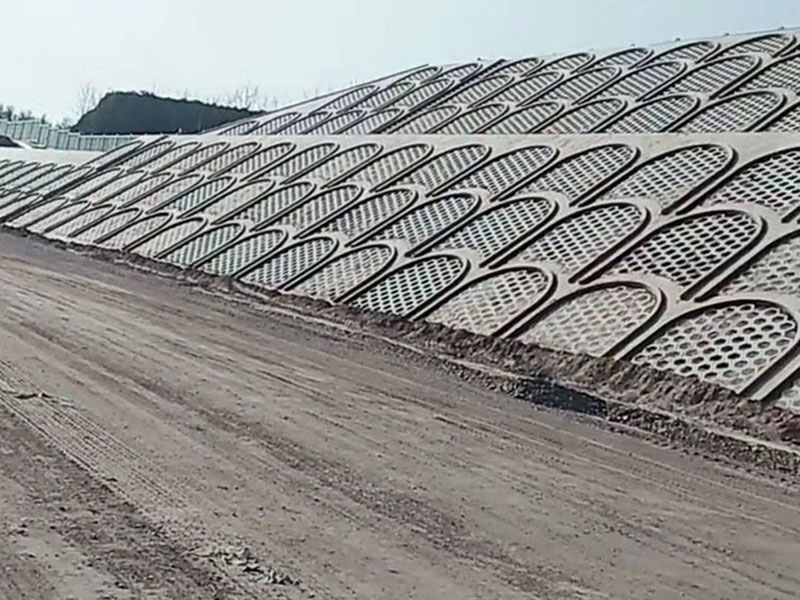 预制拱形护坡模具 水泥拱形护坡模具 护坡拱形钢模具厂家