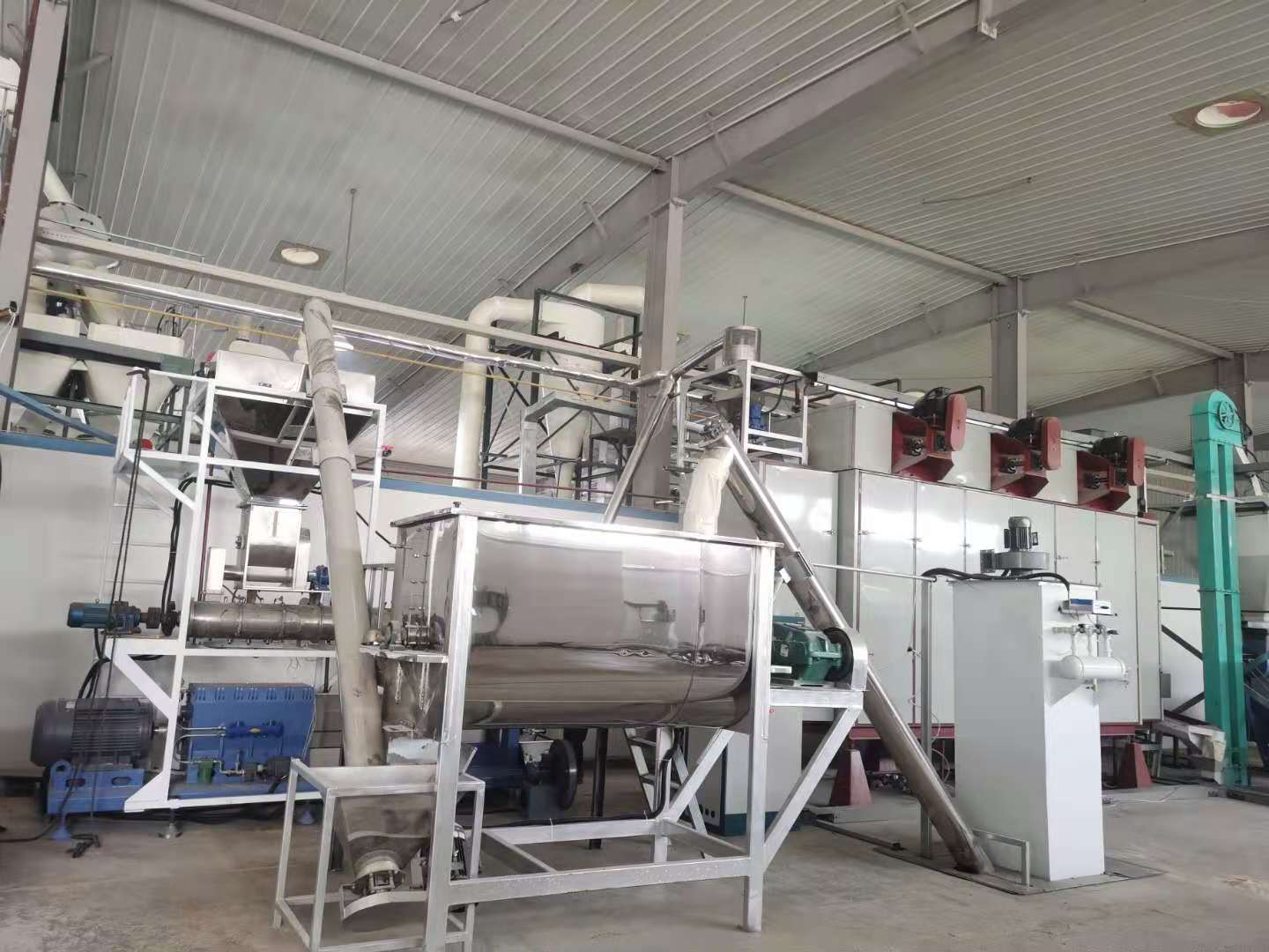 河北专用狗粮膨化机 高蛋白宠物水产饲料膨化机
