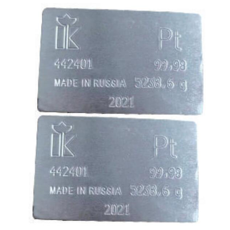 高纯度铂金块,纯度高,稀有性,稳定性,光泽度好