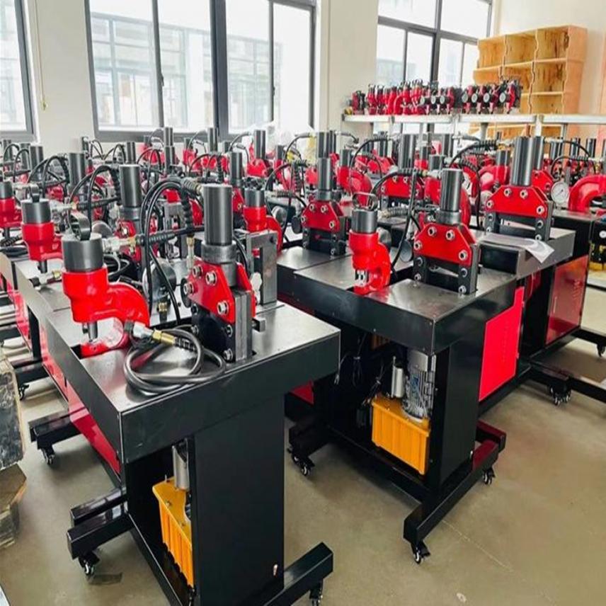 智冠母线排加工机 铜铝排母线加工机 数控铜排母线加工机