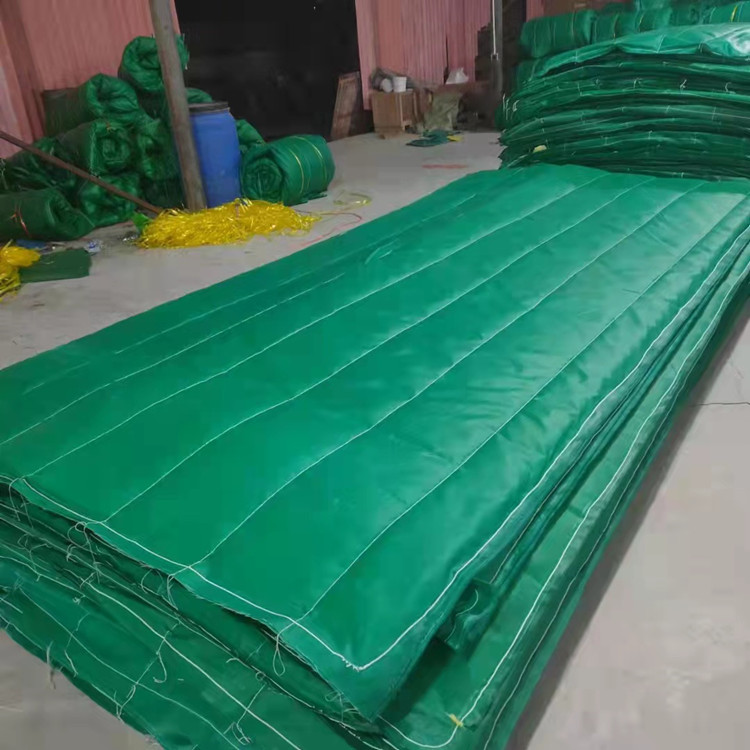 柏硕制造蔬菜大棚防水保温被工程公路防寒被岩棉玻璃棉防火保温被